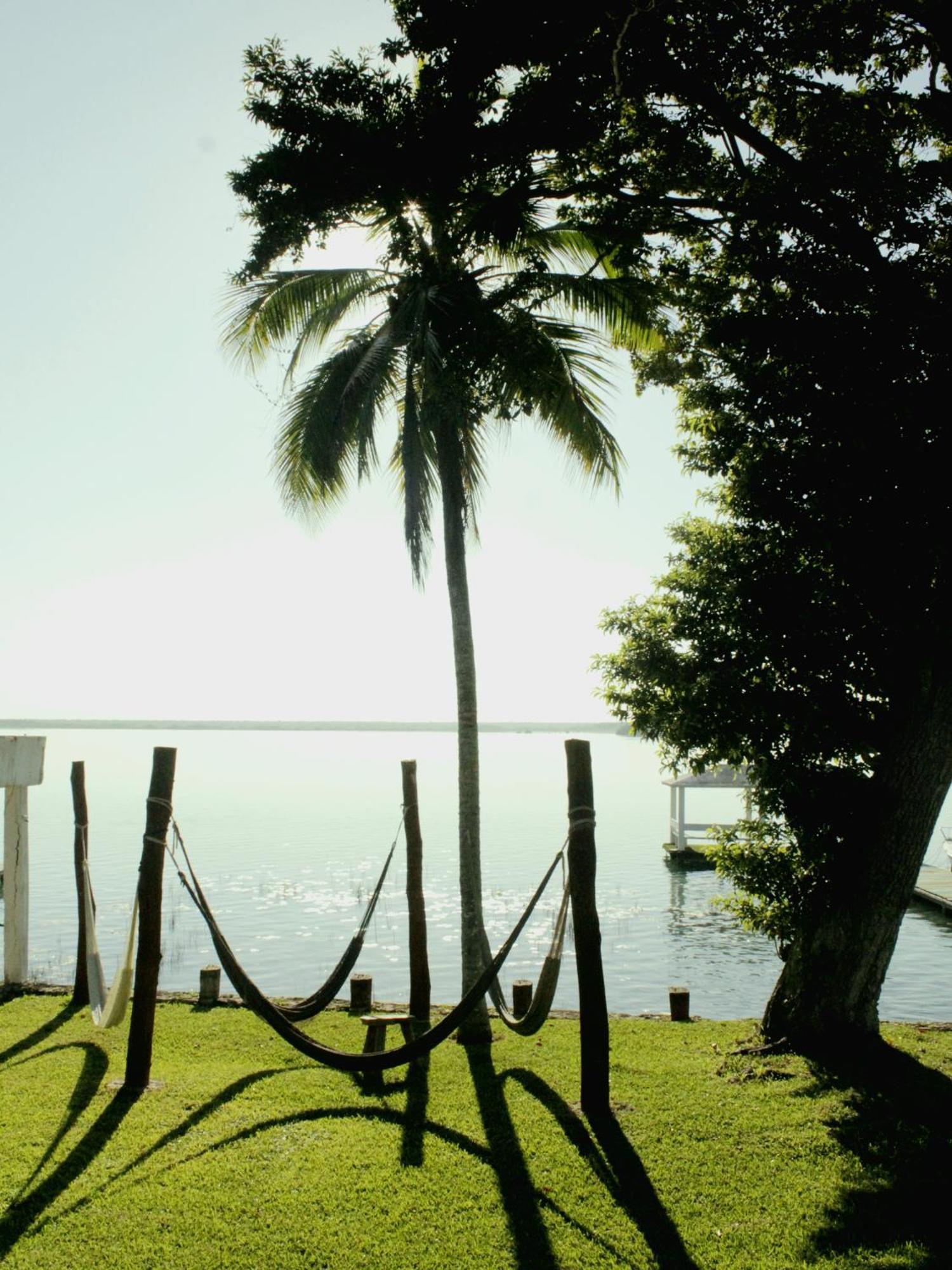 Tropic Bacalar Hotel Bagian luar foto